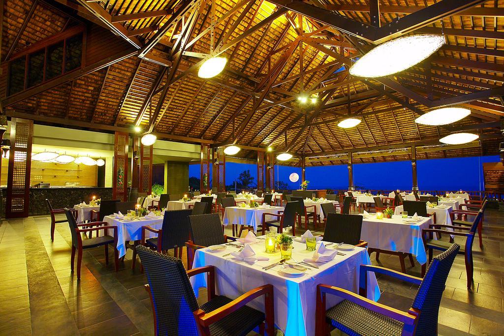 Nora Buri Resort & Spa - Sha Extra Plus Praia de Chaweng Exterior foto